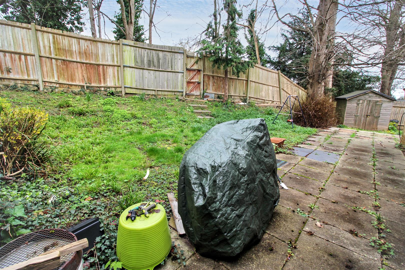 Marshall Close, Purley On Thames, Reading